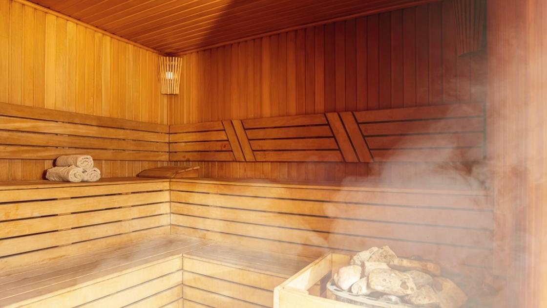 Bukan Sekadar Keringatan: Ini Manfaat Kesehatan Luar Biasa dari Sauna