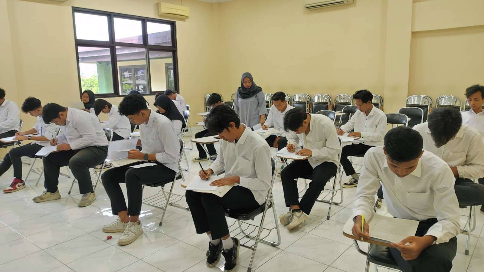 Rahasia Belajar Efektif untuk Mahasiswa Menjelang Ujian Berat