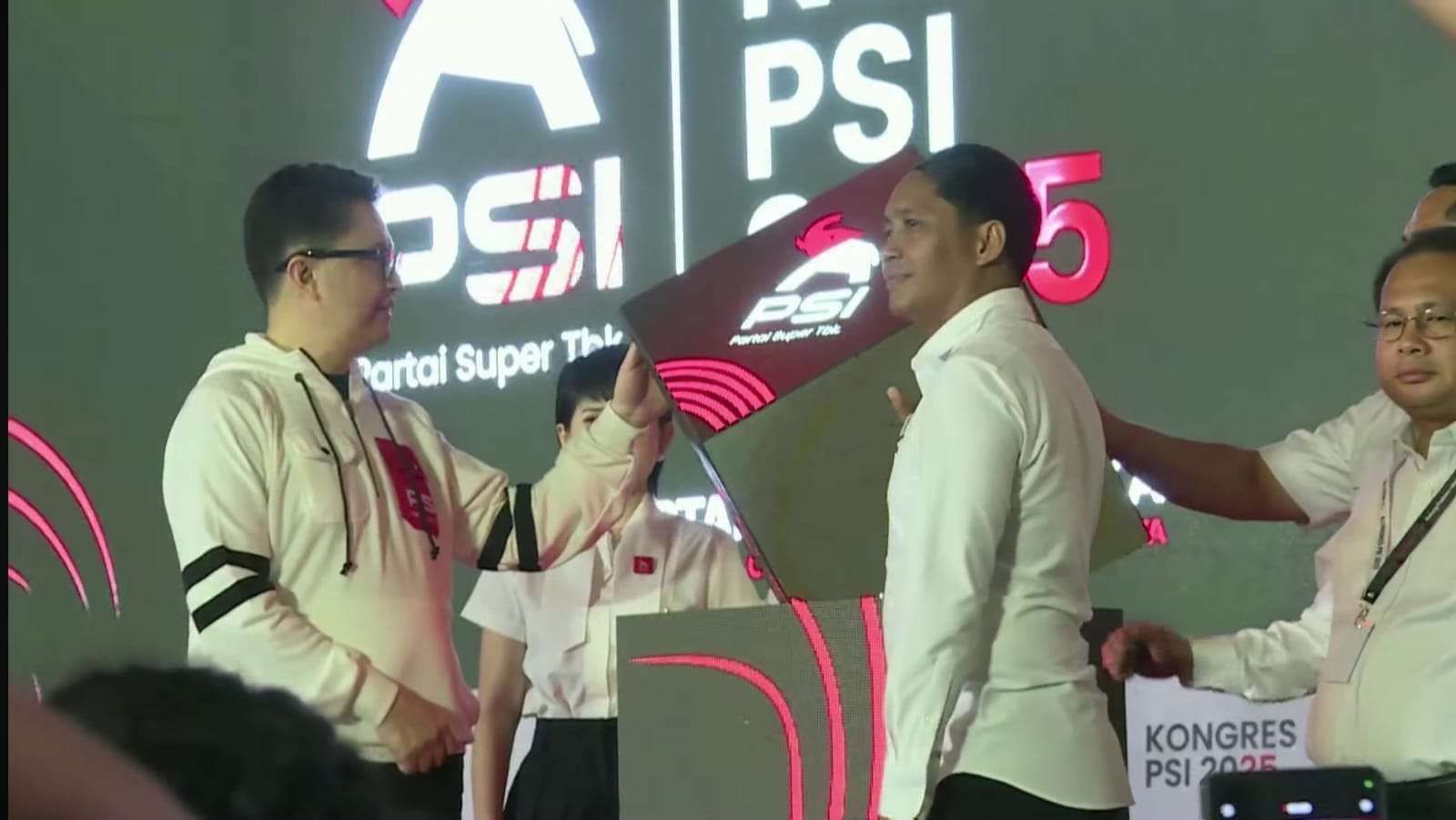 Kaesang Resmi Jadi Ketum PSI, Prabowo Beri Sinyal Dukungan di Solo
