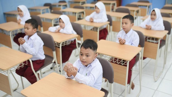 7 Strategi Ampuh Agar Anak SD Konsentrasi Belajar