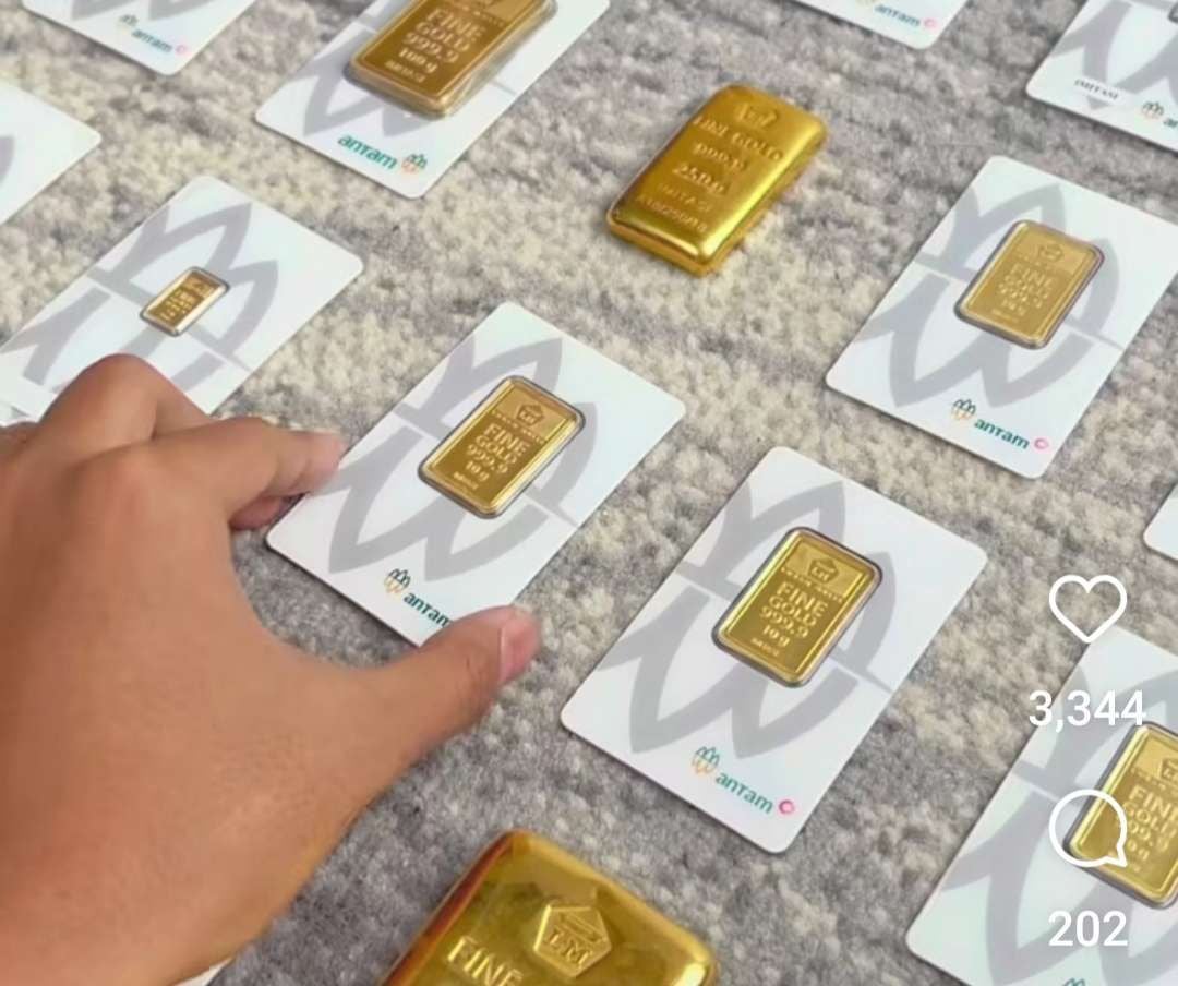 Emas Dunia Melonjak, Investor Berburu Logam Mulia di Tengah Krisis