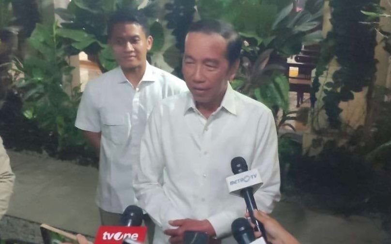 Jokowi Puji Keberhasilan Prabowo Turunkan Tarif Impor RI ke AS dan Eropa